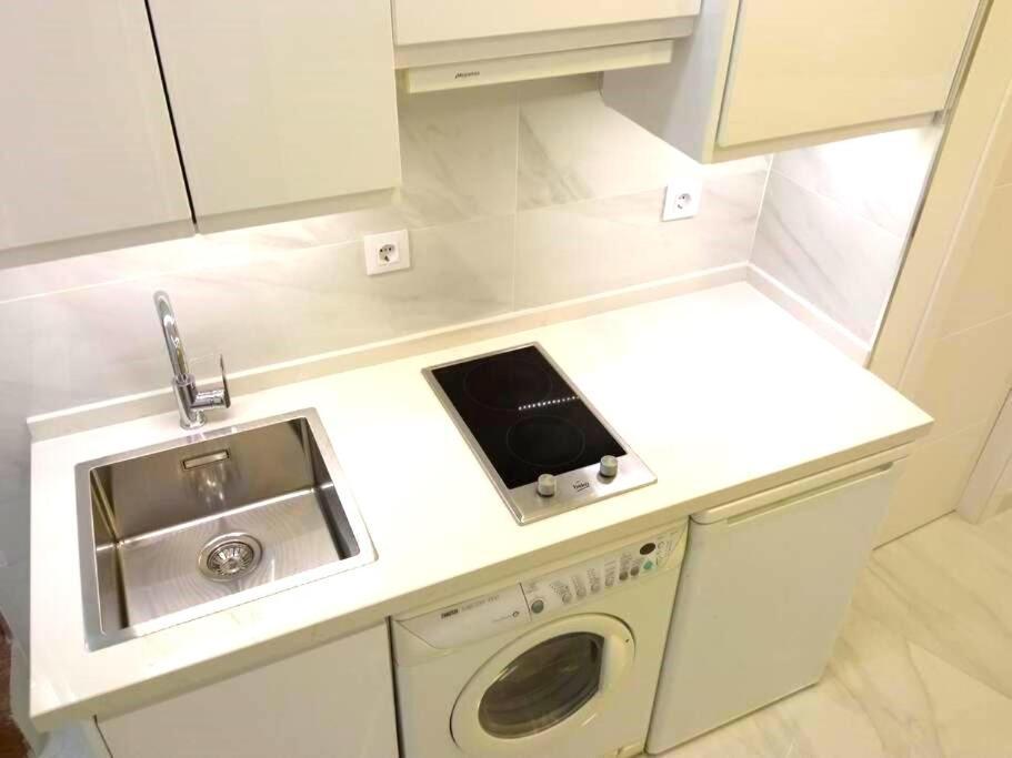 Leon Centro Apartment Севиля Екстериор снимка