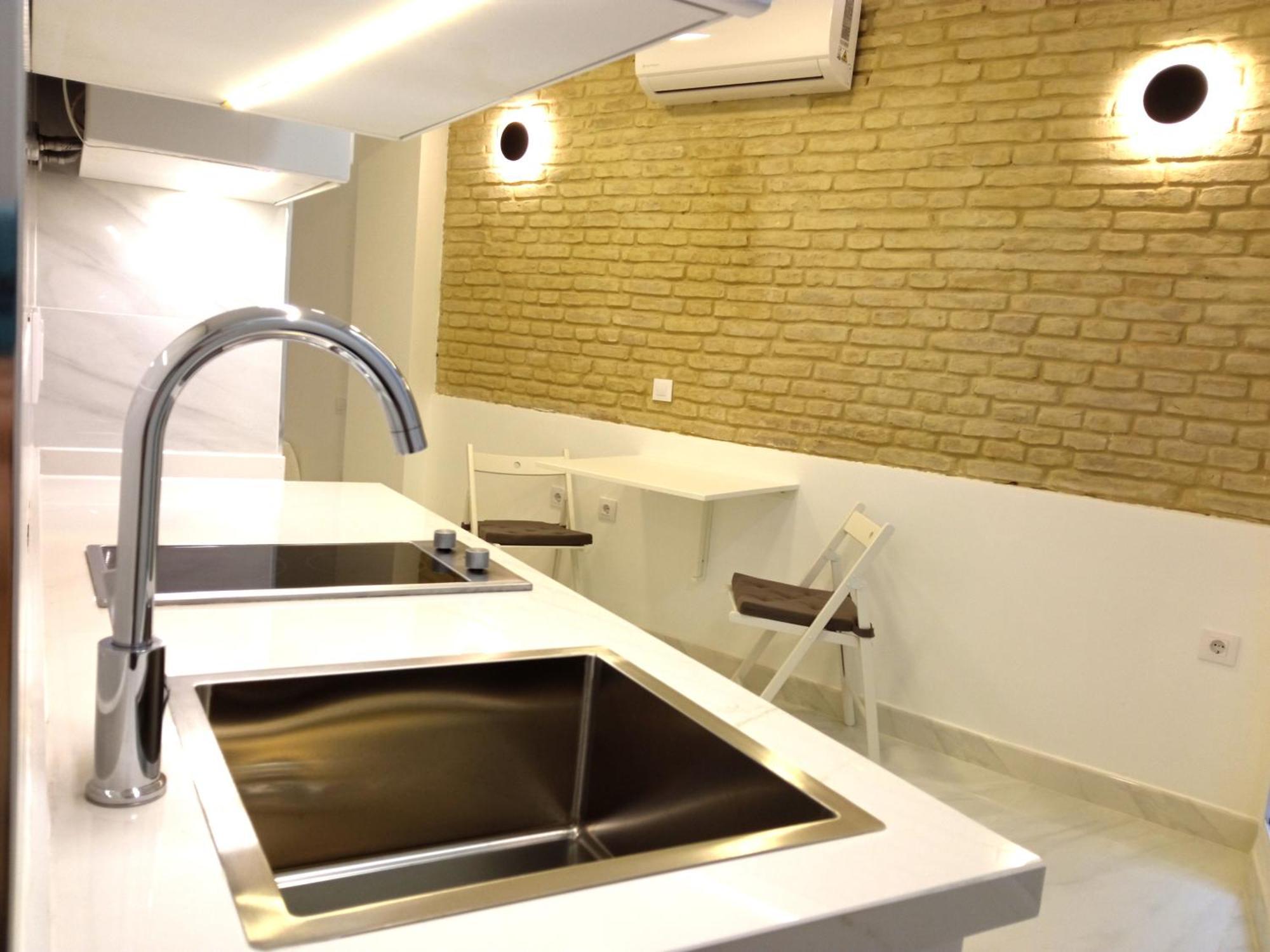 Leon Centro Apartment Севиля Екстериор снимка